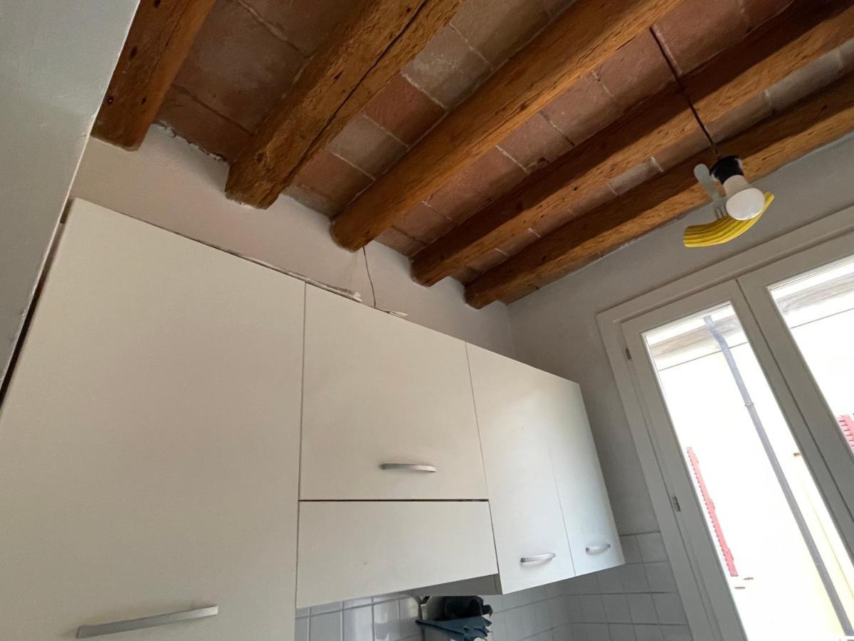 Maison Vert Appartamento In Centro Storico A Modena Bagian luar foto